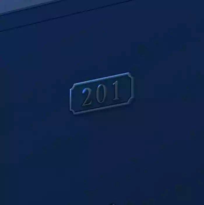 [Active Volcano] Queen Bee - Chapter 233 - Dallee Sucks Balls